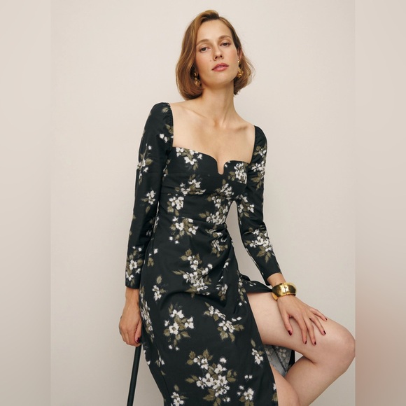 Reformation Ledell dress in Juliet - Picture 4 of 9